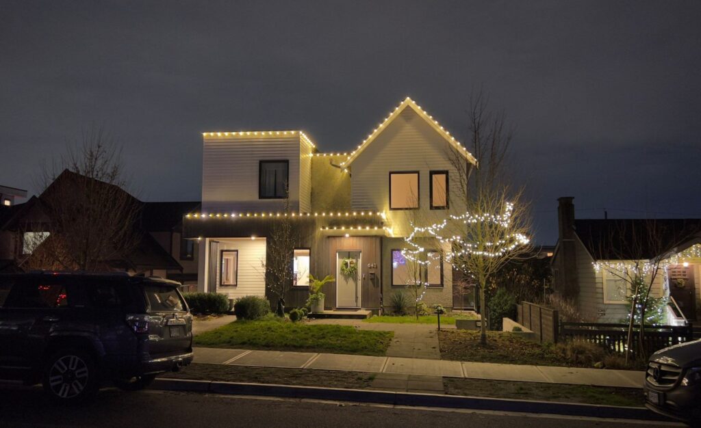 christmas lights installation in north vancouver